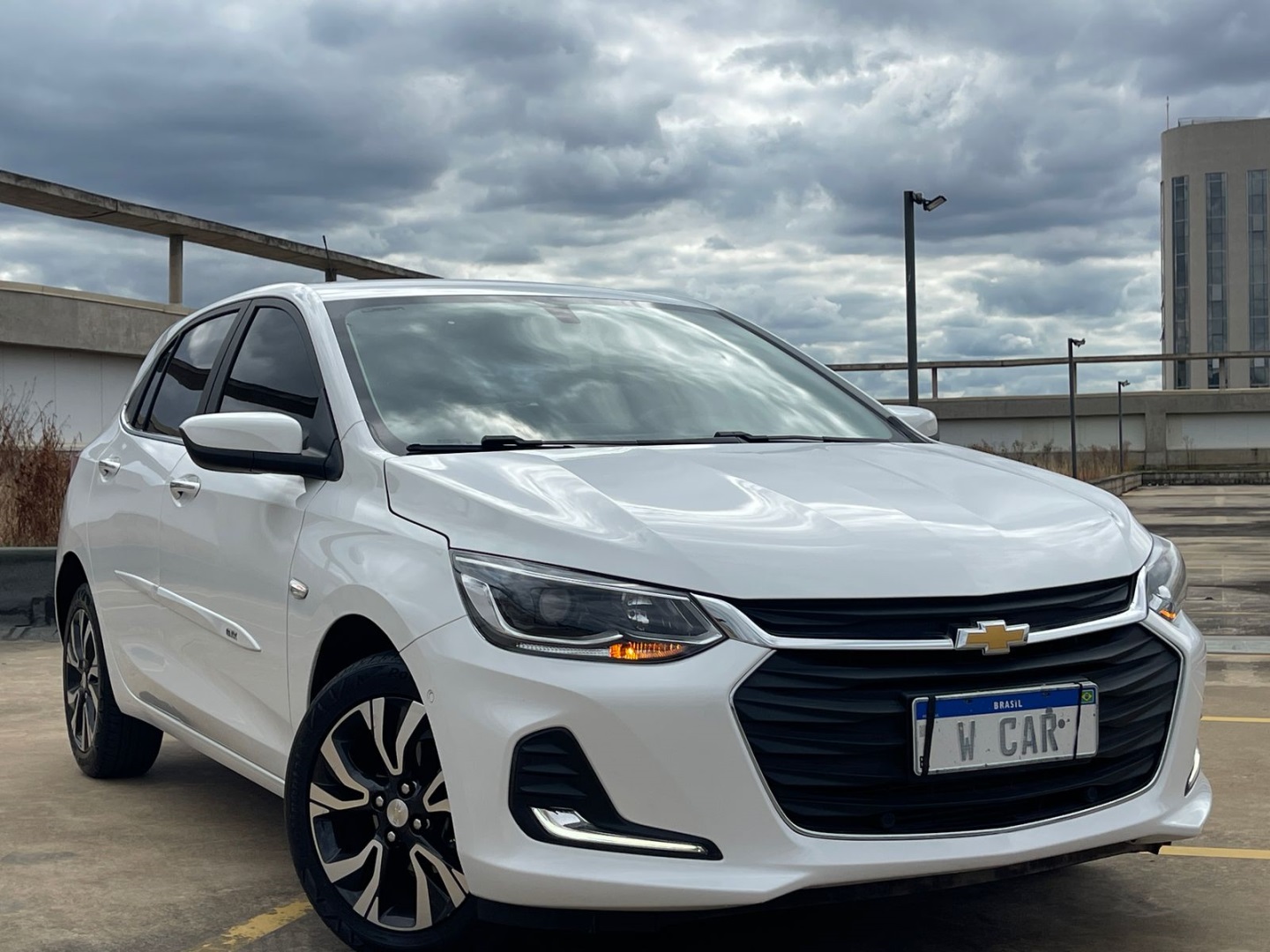 CHEVROLET ONIX 1.0 TURBO FLEX PREMIER AUTOMÁTICO