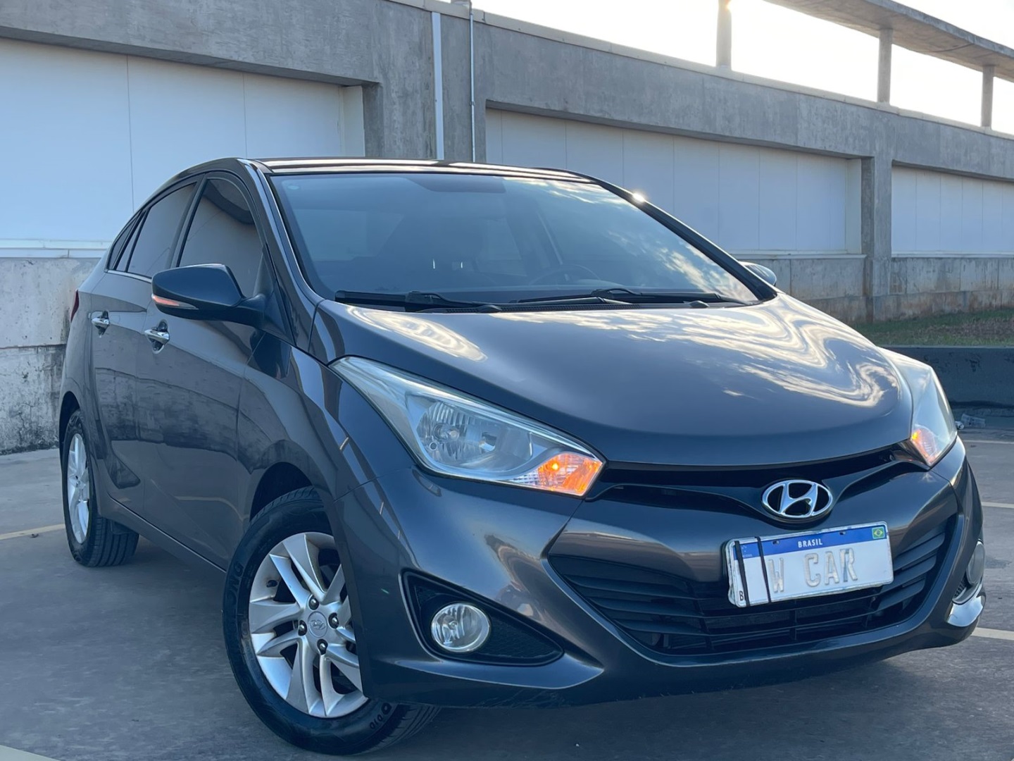 HYUNDAI HB20S 1.6 PREMIUM 16V FLEX 4P AUTOMÁTICO