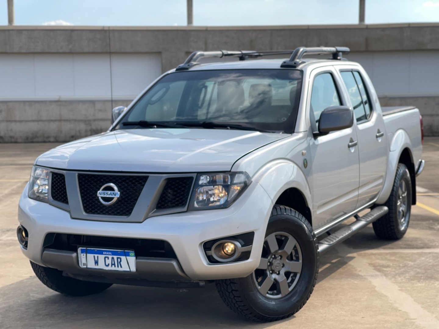 NISSAN FRONTIER 2.5 SV ATTACK 10 ANOS 4X4 CD TURBO ELETRONIC DIESEL 4P MANUAL