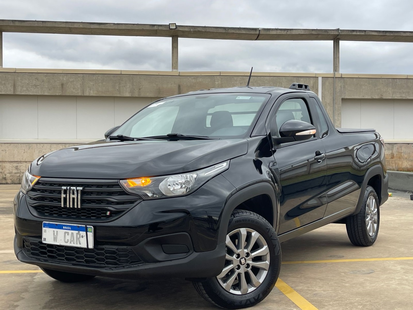 FIAT STRADA 1.3 FIREFLY FLEX FREEDOM CS MANUAL