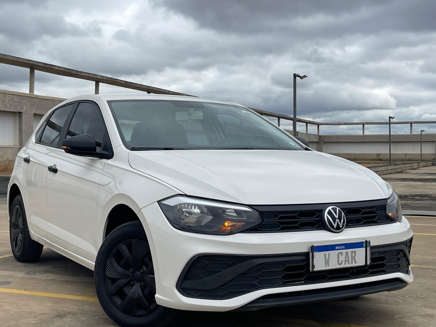 VOLKSWAGEN POLO 1.0 MPI TRACK MANUAL