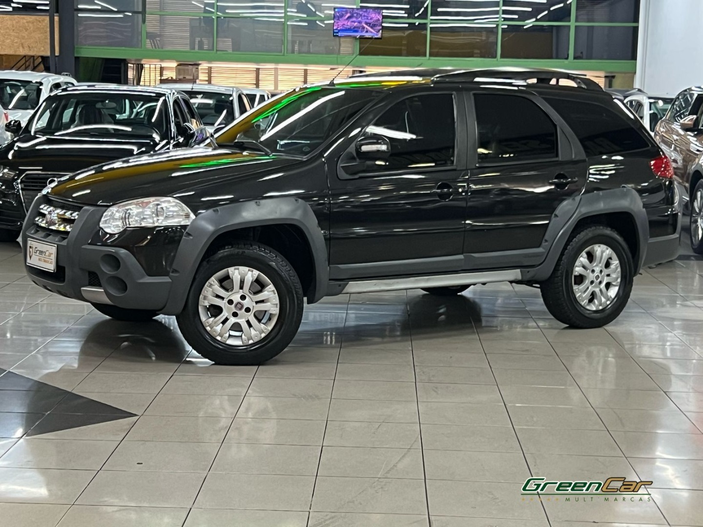 FIAT PALIO 1.8 MPI ADVENTURE LOCKER WEEKEND 8V FLEX 4P MANUAL