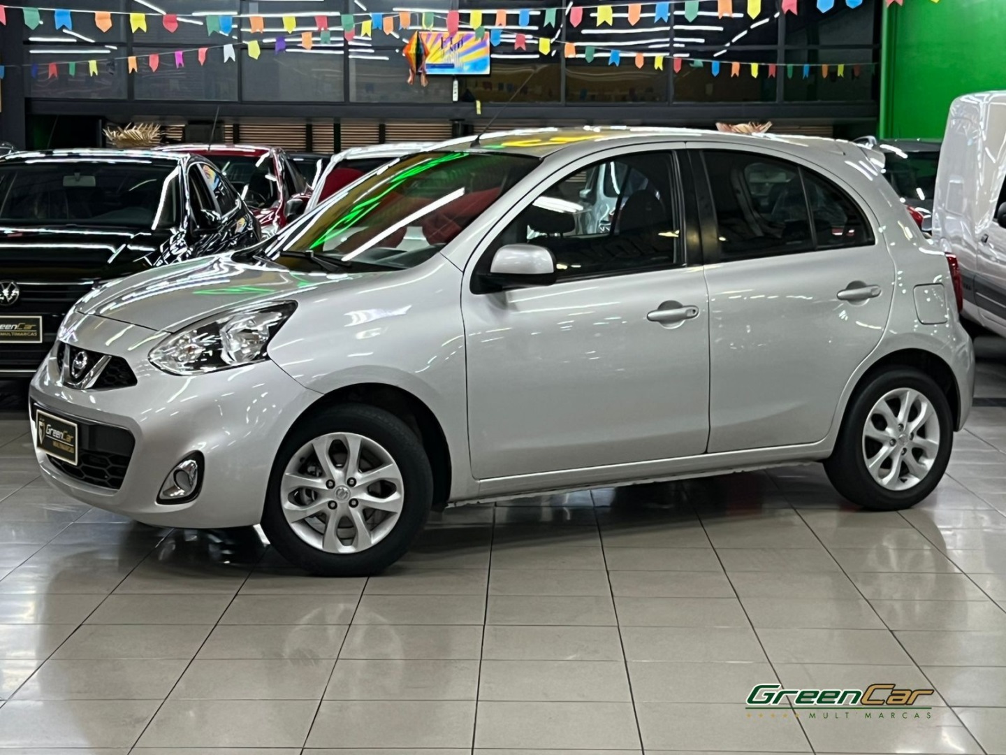 NISSAN MARCH 1.6 SV 16V FLEX 4P MANUAL