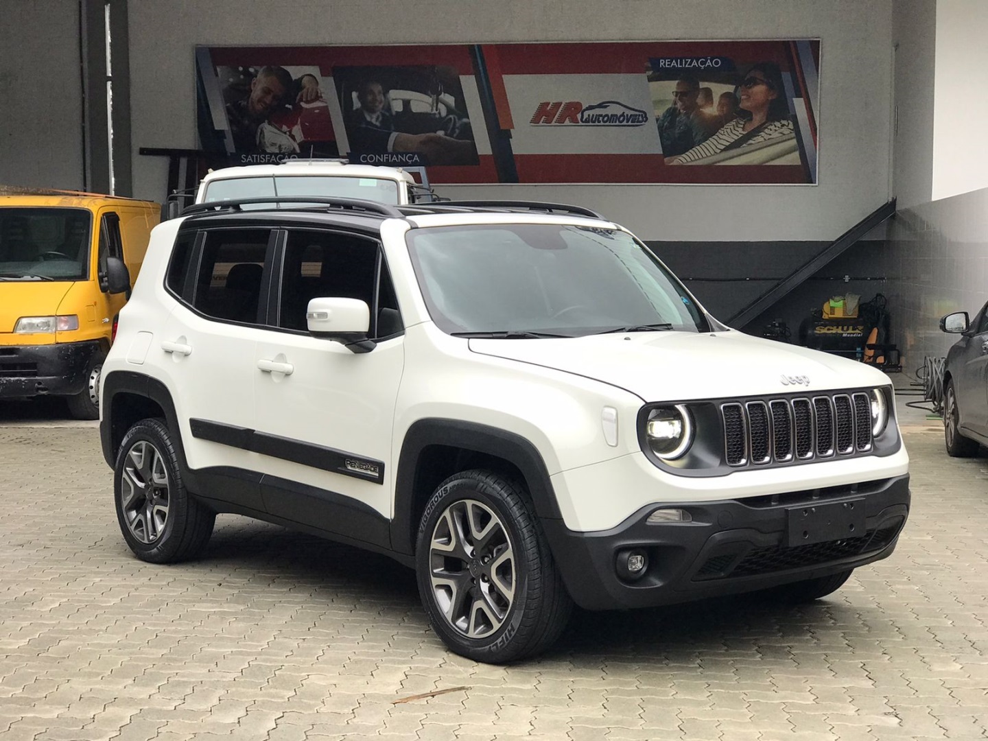 JEEP RENEGADE 2.0 16V TURBO DIESEL LONGITUDE 4P 4X4 AUTOMÁTICO