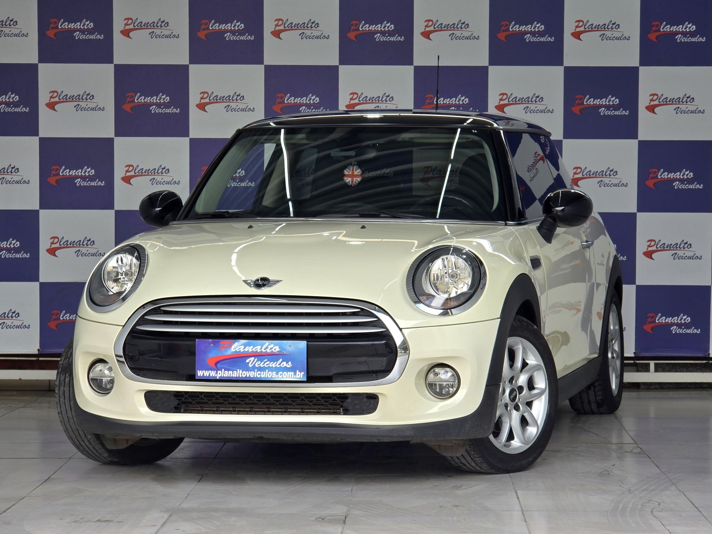 MINI COOPER 1.5 12V TURBO GASOLINA 2P AUTOMÁTICO