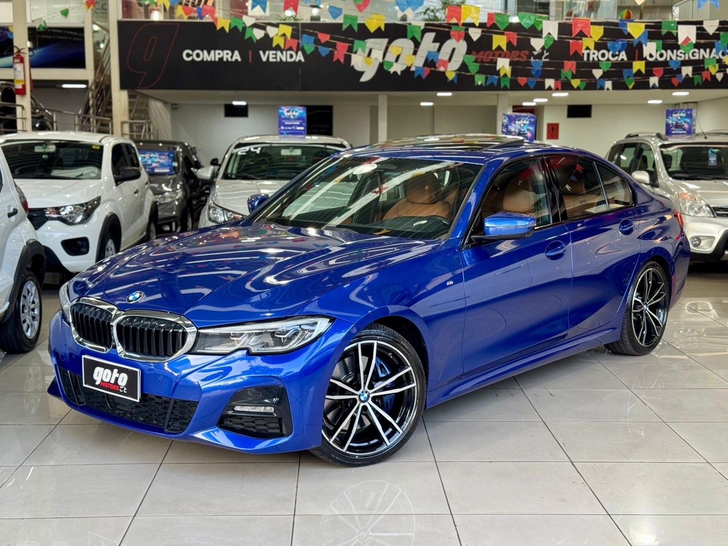 BMW 330i 2.0 16V TURBO GASOLINA M SPORT AUTOMÁTICO