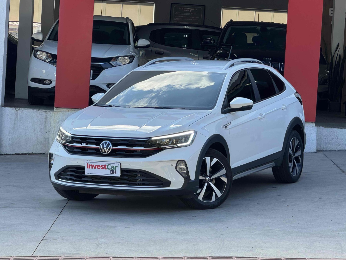VOLKSWAGEN NIVUS 1.0 200 TSI TOTAL FLEX HIGHLINE AUTOMÁTICO