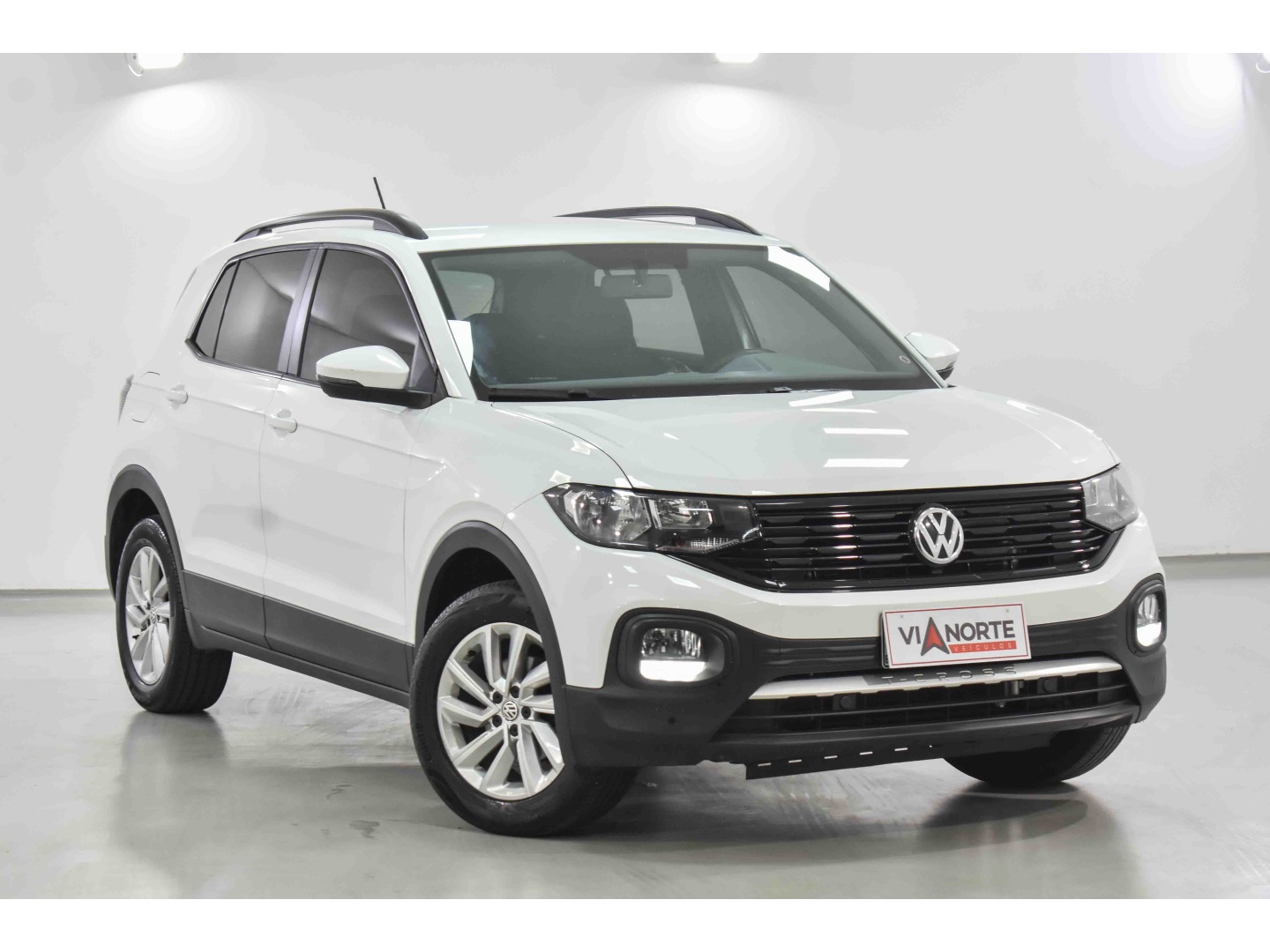 VOLKSWAGEN T-CROSS 1.0 200 TSI TOTAL FLEX AUTOMÁTICO