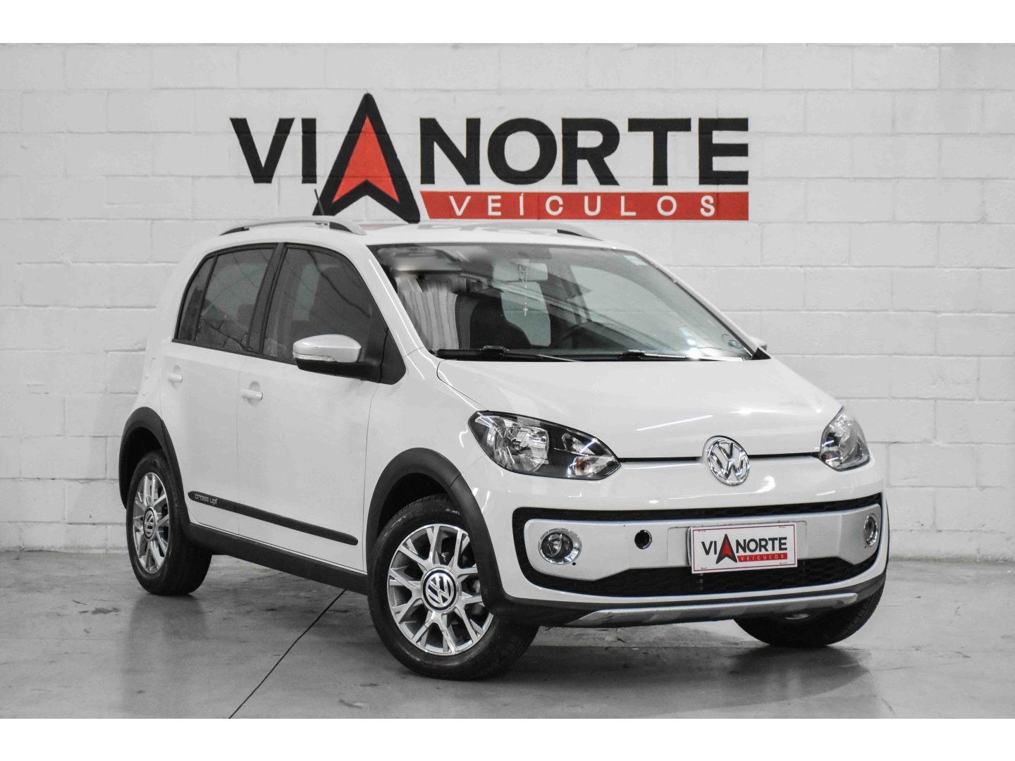 VOLKSWAGEN CROSS UP 1.0 MPI 12V FLEX 4P AUTOMATIZADO