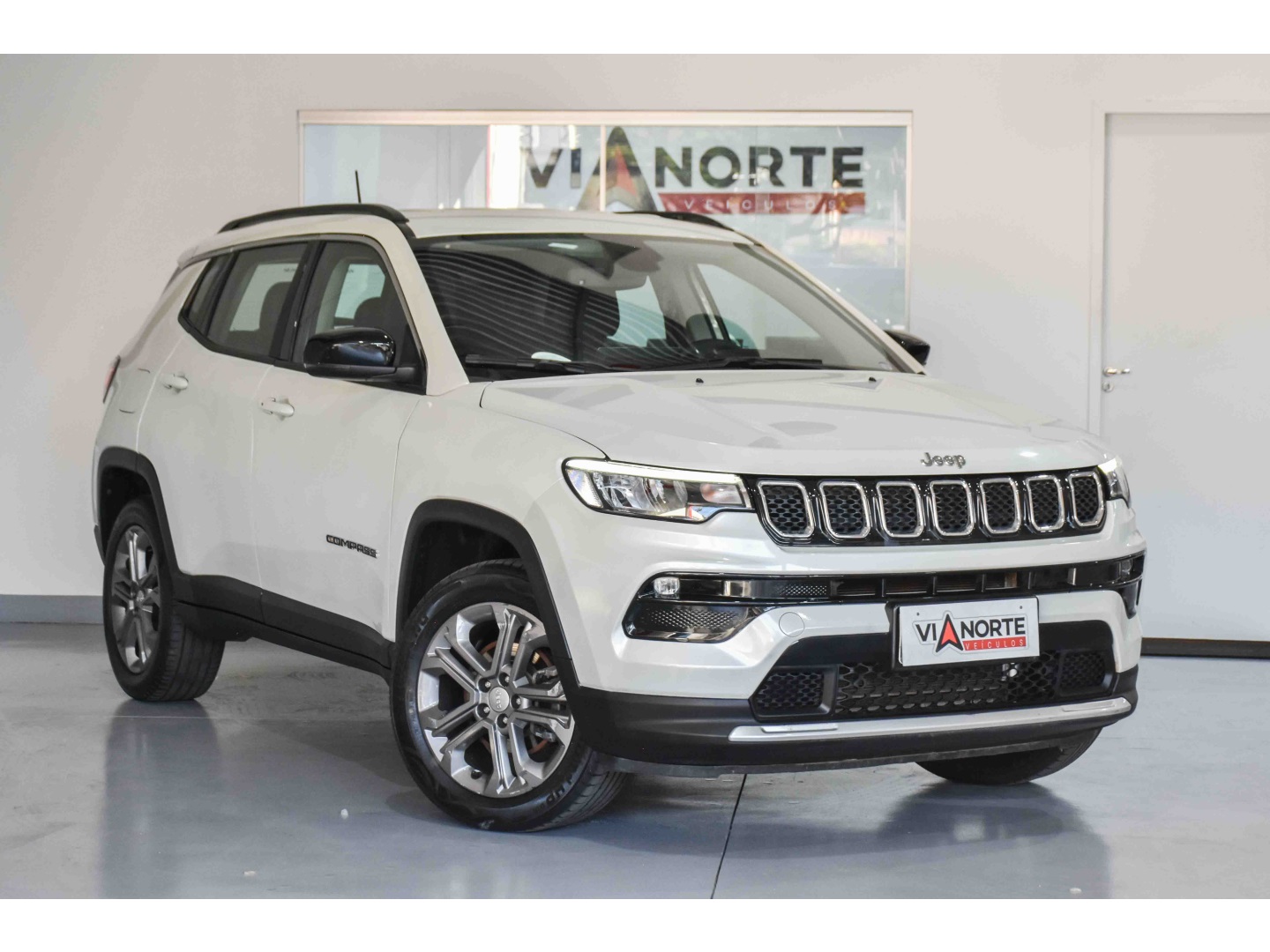 JEEP COMPASS 1.3 T270 TURBO FLEX LONGITUDE AT6