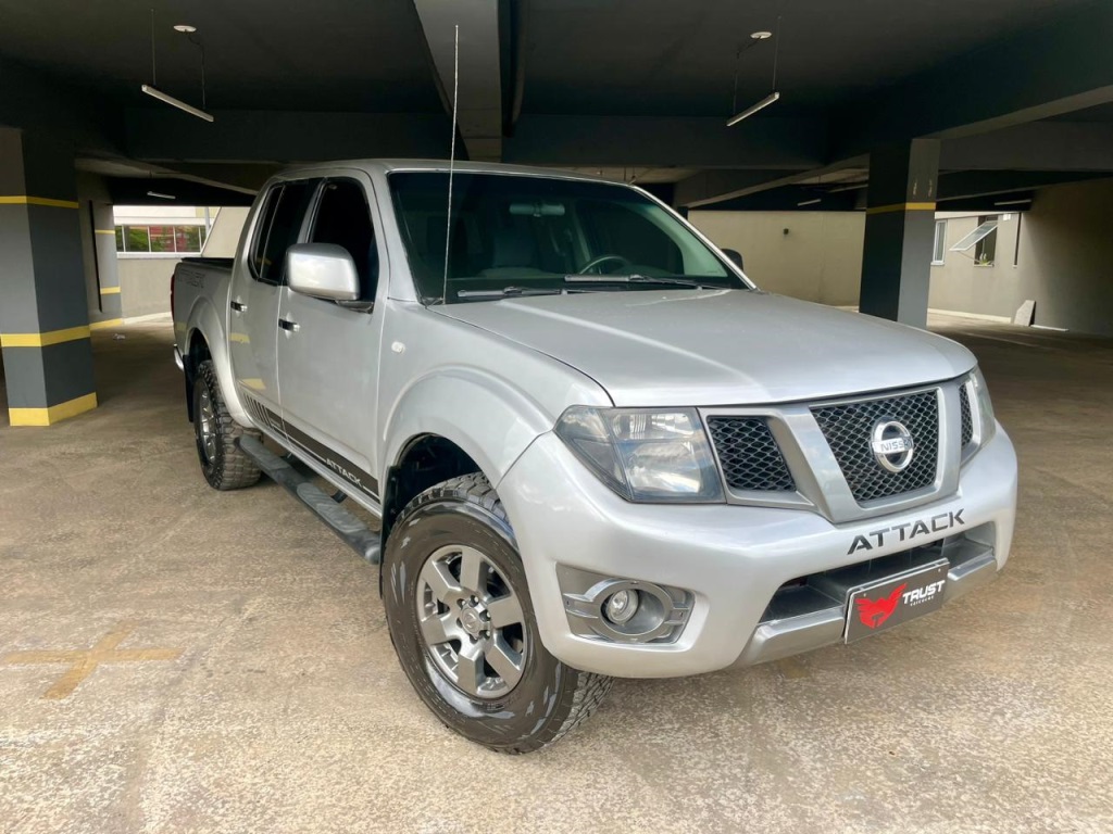 NISSAN FRONTIER 2.5 SV ATTACK 4X4 CD TURBO ELETRONIC DIESEL 4P MANUAL