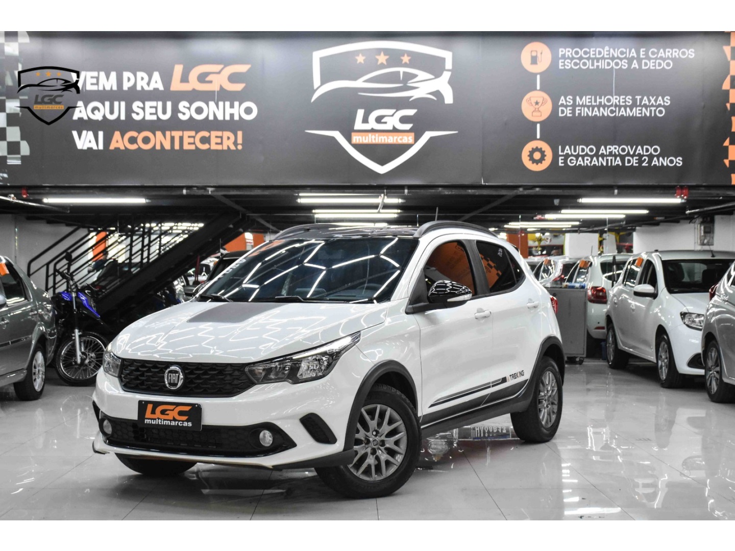 FIAT ARGO 1.8 E.TORQ FLEX TREKKING AT6