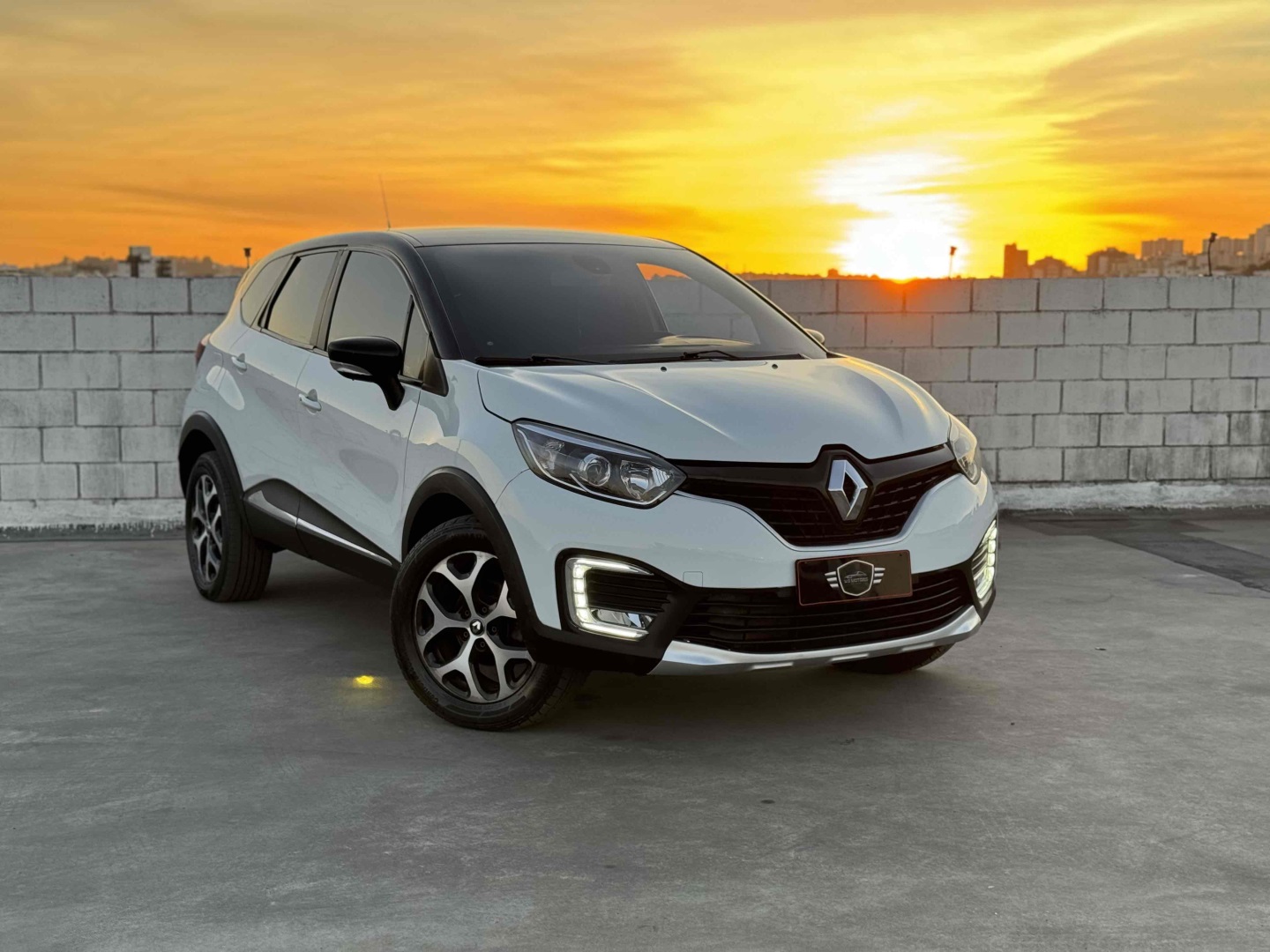 RENAULT CAPTUR 1.6 16V SCE FLEX INTENSE X-TRONIC