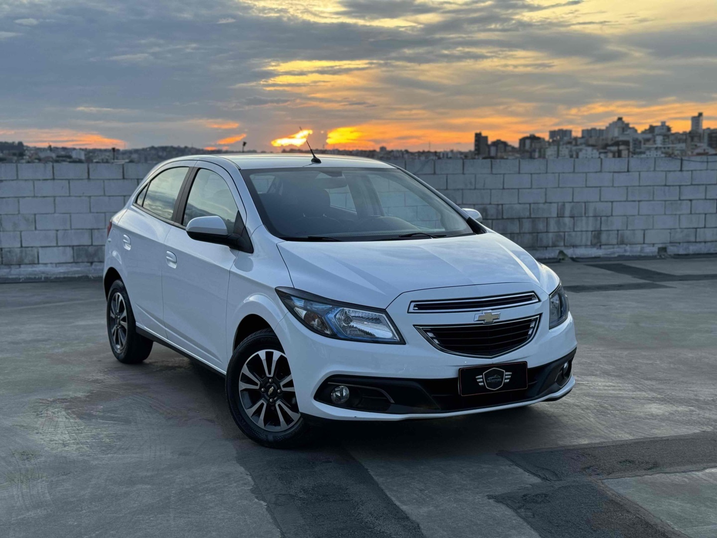 CHEVROLET ONIX 1.4 MPFI LTZ 8V FLEX 4P AUTOMÁTICO