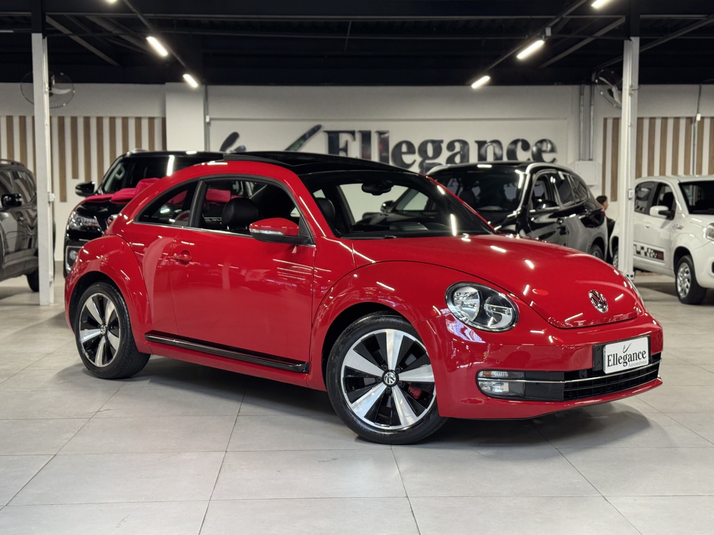 VOLKSWAGEN FUSCA 2.0 TSI 16V GASOLINA 2P AUTOMÁTICO