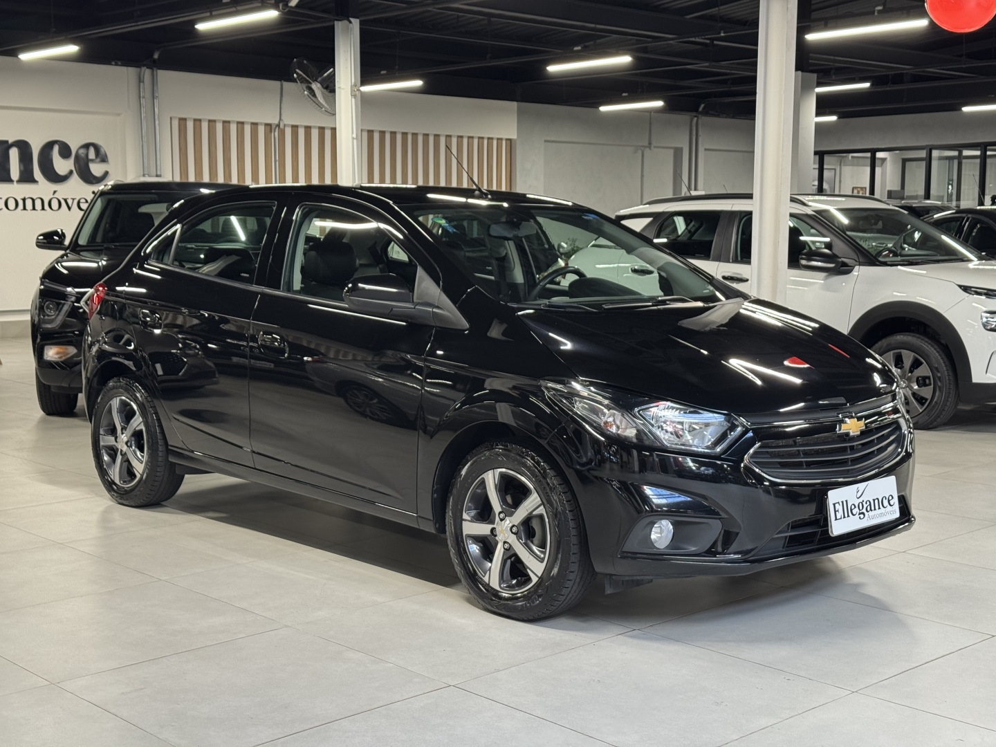 CHEVROLET ONIX 1.4 MPFI LTZ 8V FLEX 4P MANUAL