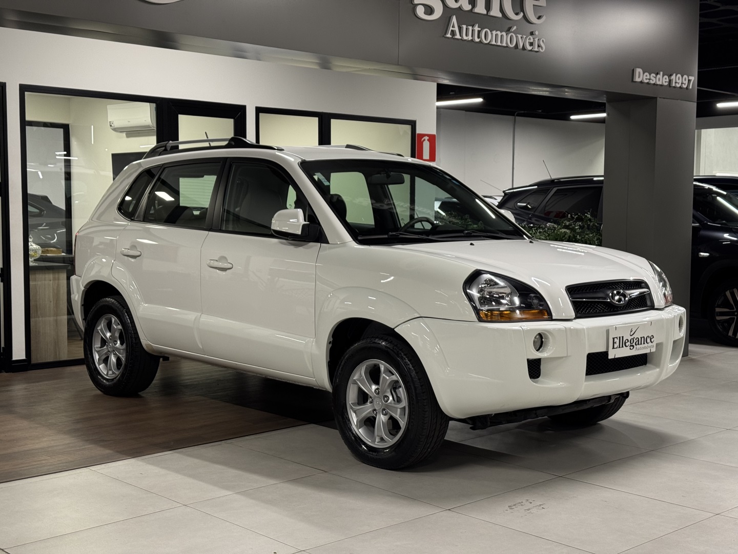 HYUNDAI TUCSON 2.0 MPFI GLS 16V 143CV 2WD FLEX 4P AUTOMÁTICO