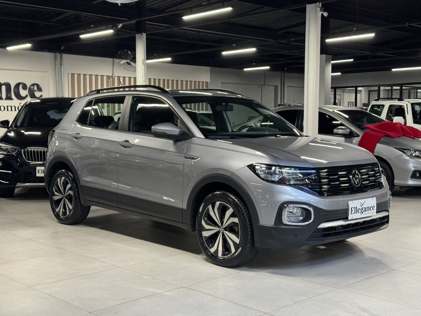VOLKSWAGEN T-CROSS 1.0 200 TSI TOTAL FLEX COMFORTLINE AUTOMÁTICO