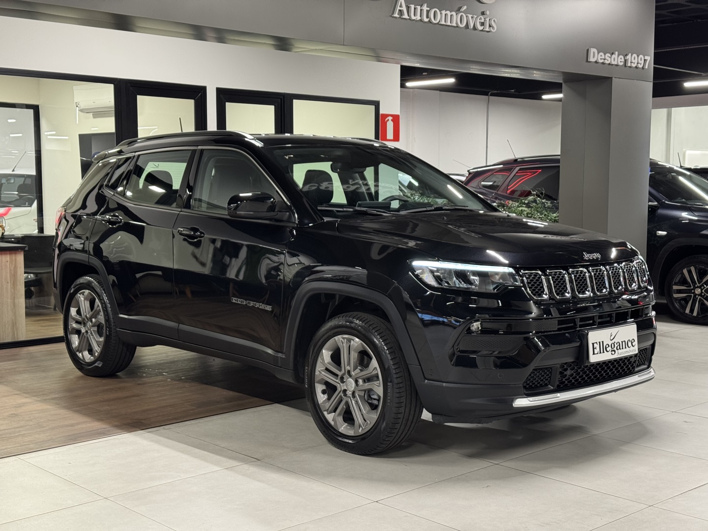 JEEP COMPASS 1.3 T270 TURBO FLEX LONGITUDE AT6