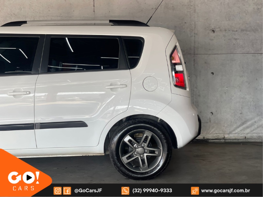 KIA MOTORS SOUL 1.6 EX 16V FLEX 4P AUTOMÁTICO 2012