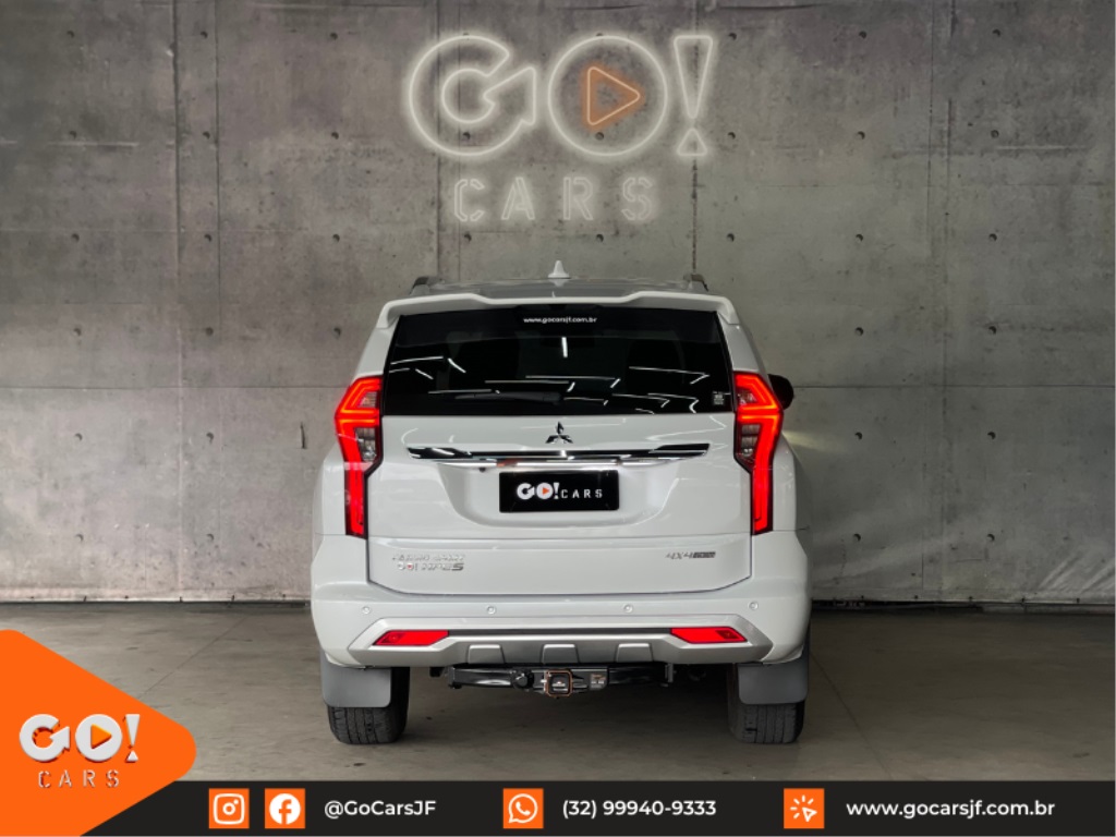MITSUBISHI PAJERO SPORT 2.4 16V MIVEC TURBO DIESEL HPE-S AWD AUTOMÁTICO 2024