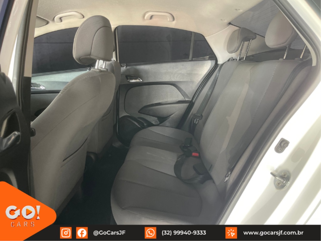 HYUNDAI HB20 1.6 PREMIUM 16V FLEX 4P AUTOMÁTICO 2015