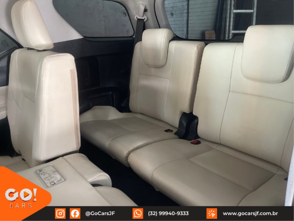 TOYOTA HILUX SW4 2.8 SRX DIAMOND 4X4 7 LUGARES 16V TURBO INTERCOOLER DIESEL 4P AUTOMÁTICO 2019