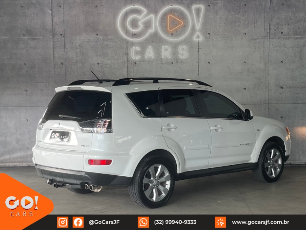 MITSUBISHI OUTLANDER 3.0 GT 4X4 V6 24V GASOLINA 4P AUTOMÁTICO 2011