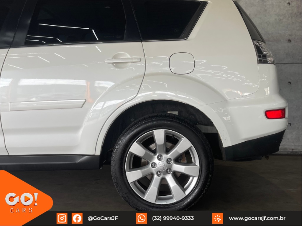 MITSUBISHI OUTLANDER 3.0 GT 4X4 V6 24V GASOLINA 4P AUTOMÁTICO 2011