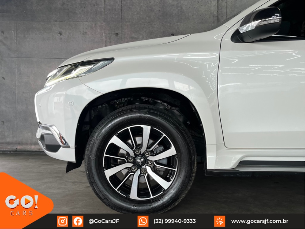 MITSUBISHI PAJERO SPORT 2.4 16V MIVEC TURBO DIESEL HPE AWD AUTOMÁTICO 2020