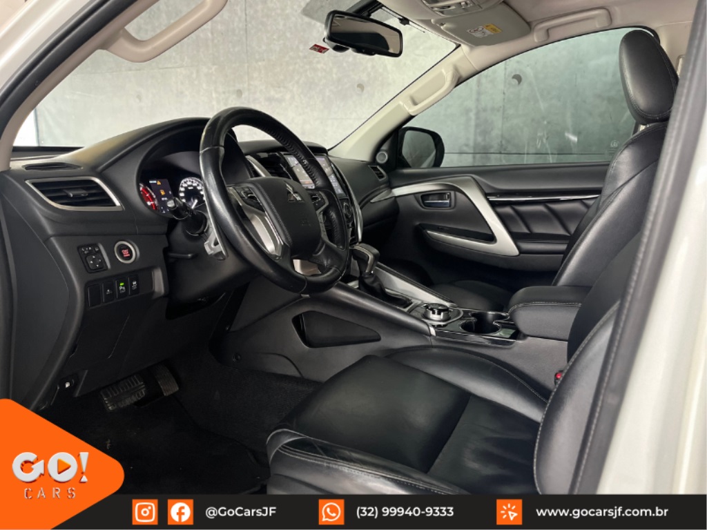 MITSUBISHI PAJERO SPORT 2.4 16V MIVEC TURBO DIESEL HPE AWD AUTOMÁTICO 2020