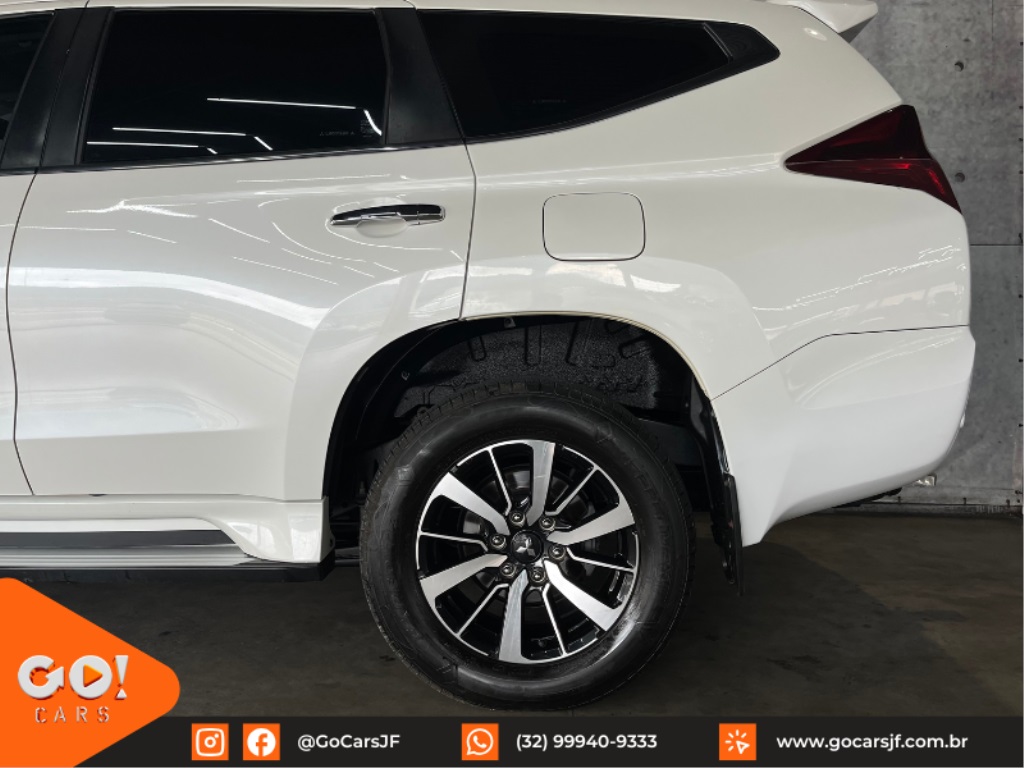 MITSUBISHI PAJERO SPORT 2.4 16V MIVEC TURBO DIESEL HPE AWD AUTOMÁTICO 2020