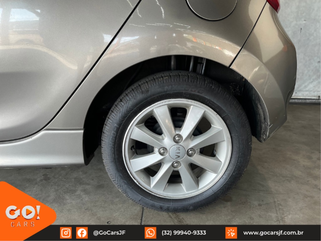 KIA PICANTO 1.0 EX 12V FLEX 4P AUTOMÁTICO 2015