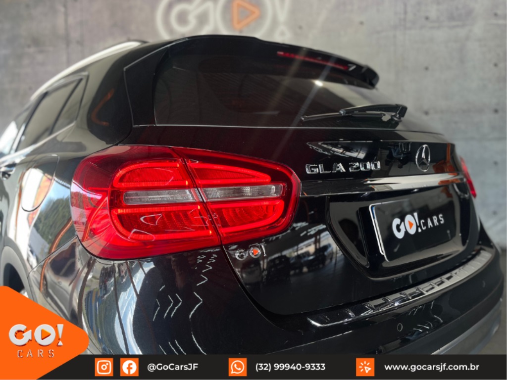 MERCEDES-BENZ GLA 200 1.6 CGI ADVANCE 16V TURBO FLEX 4P AUTOMÁTICO 2015
