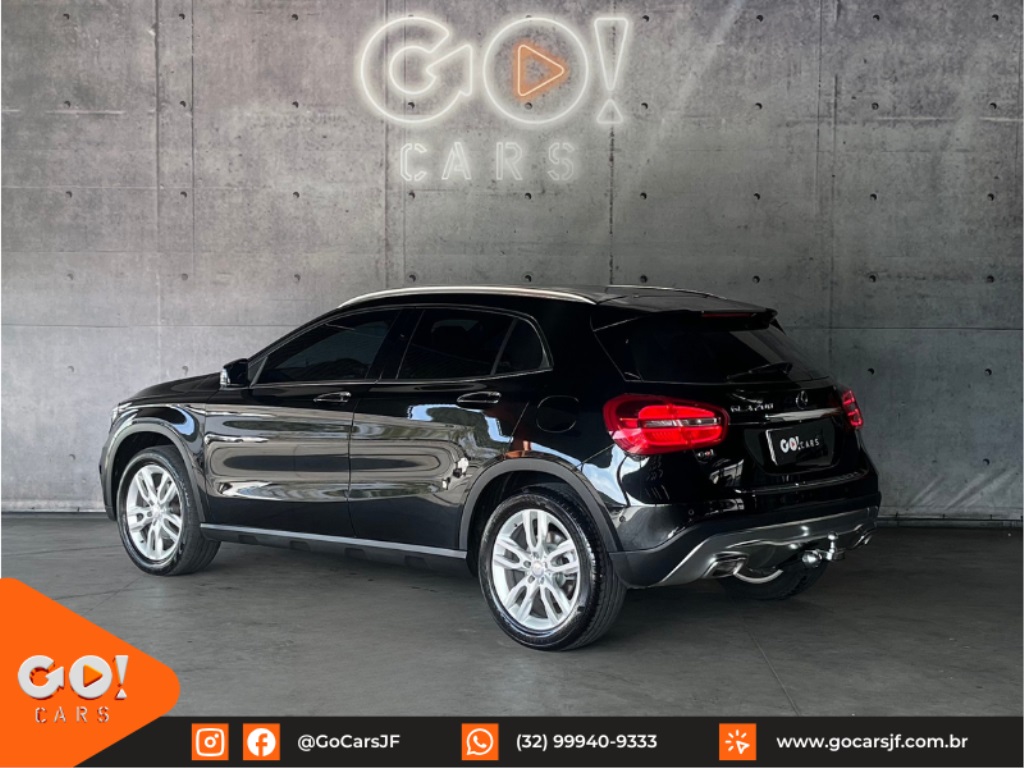 MERCEDES-BENZ GLA 200 1.6 CGI ADVANCE 16V TURBO FLEX 4P AUTOMÁTICO 2015