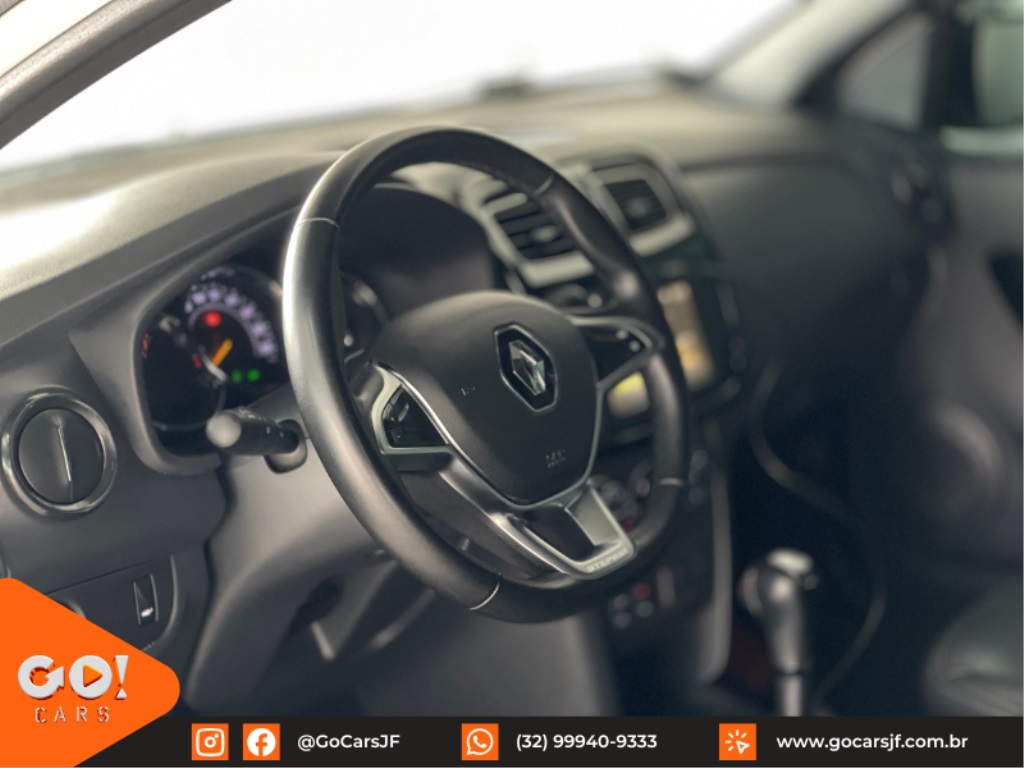 RENAULT SANDERO 1.6 16V SCE FLEX STEPWAY ICONIC X-TRONIC 2023