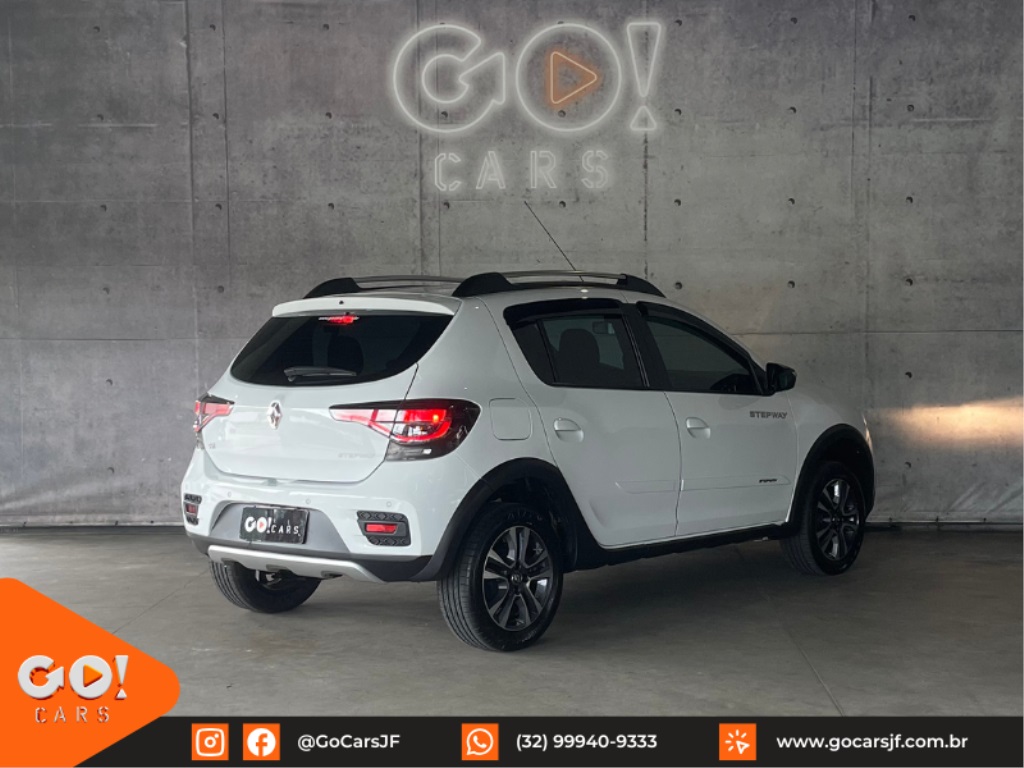 RENAULT SANDERO 1.6 16V SCE FLEX STEPWAY ICONIC X-TRONIC 2023