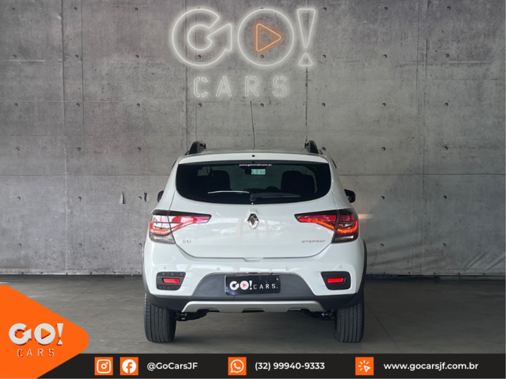 RENAULT SANDERO 1.6 16V SCE FLEX STEPWAY ICONIC X-TRONIC 2023