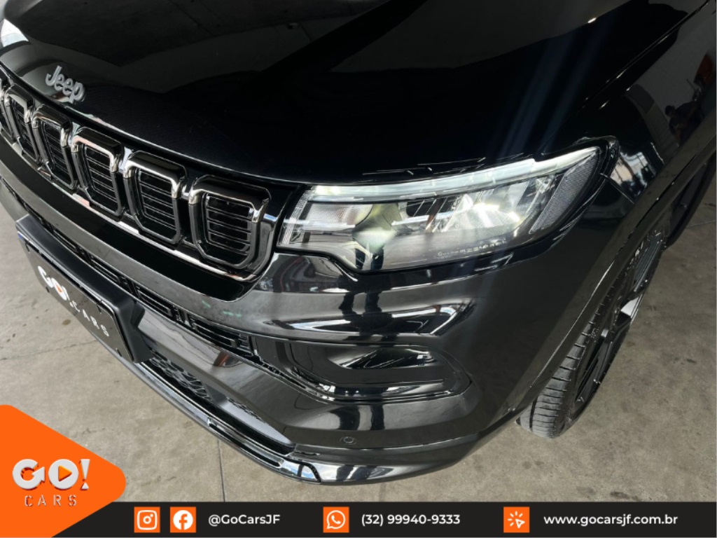 JEEP COMPASS 2.0 HURRICANE 4 TURBO GASOLINA BLACKHAWK AT9 2025