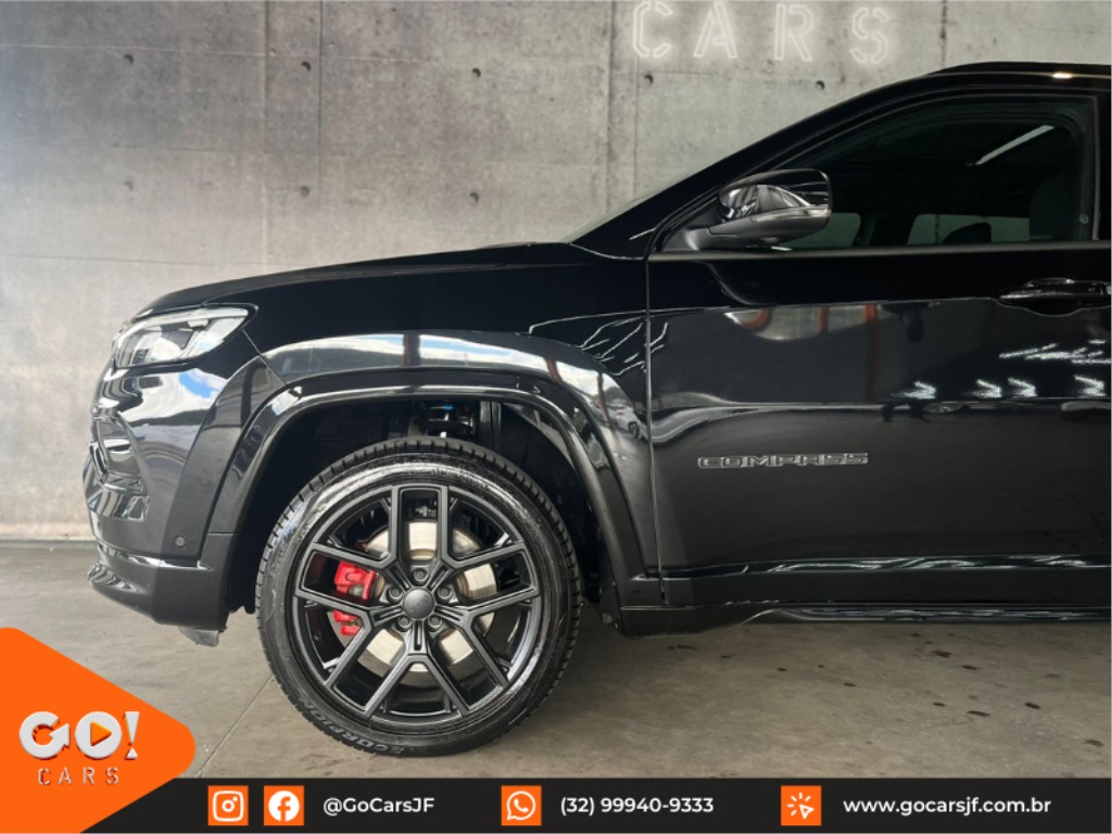 JEEP COMPASS 2.0 HURRICANE 4 TURBO GASOLINA BLACKHAWK AT9 2025