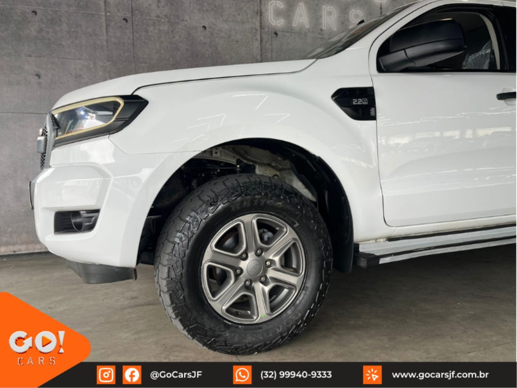 FORD RANGER 2.2 XLS 4X4 CD 16V DIESEL 4P AUTOMÁTICO 2017