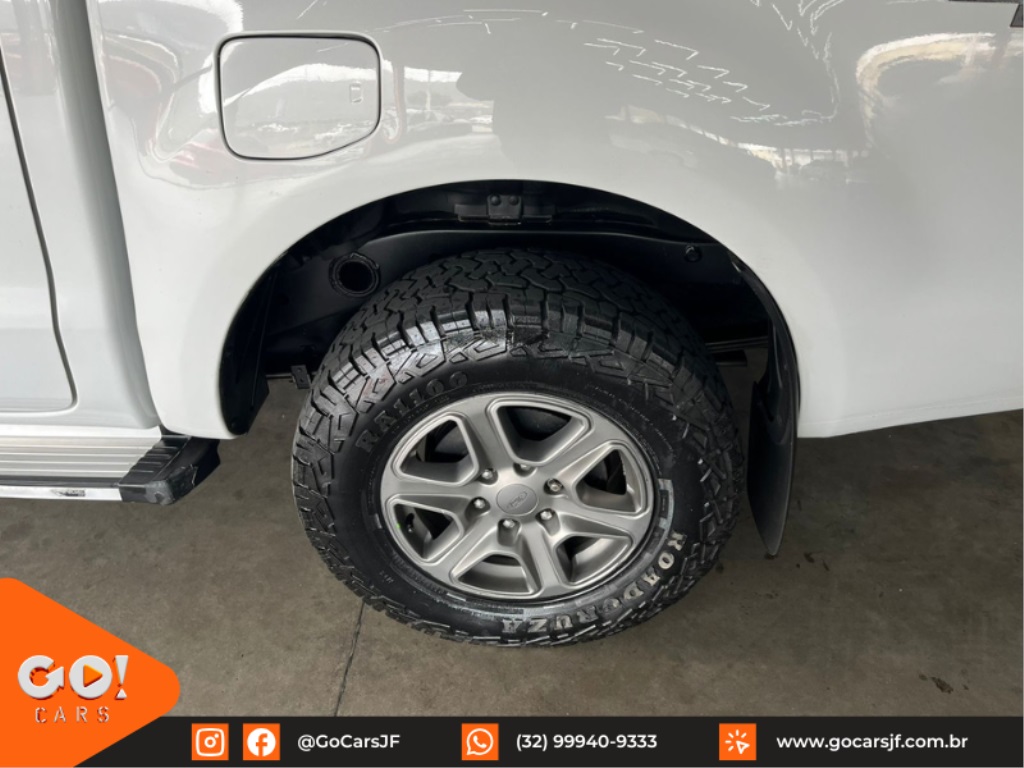 FORD RANGER 2.2 XLS 4X4 CD 16V DIESEL 4P AUTOMÁTICO 2017