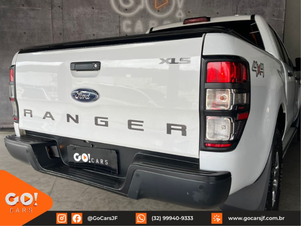 FORD RANGER 2.2 XLS 4X4 CD 16V DIESEL 4P AUTOMÁTICO 2017