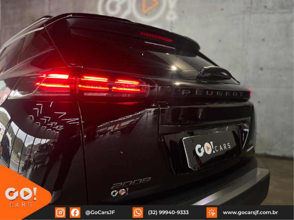 PEUGEOT 2008 1.0 TURBO 200 FLEX ALLURE CVT 2025