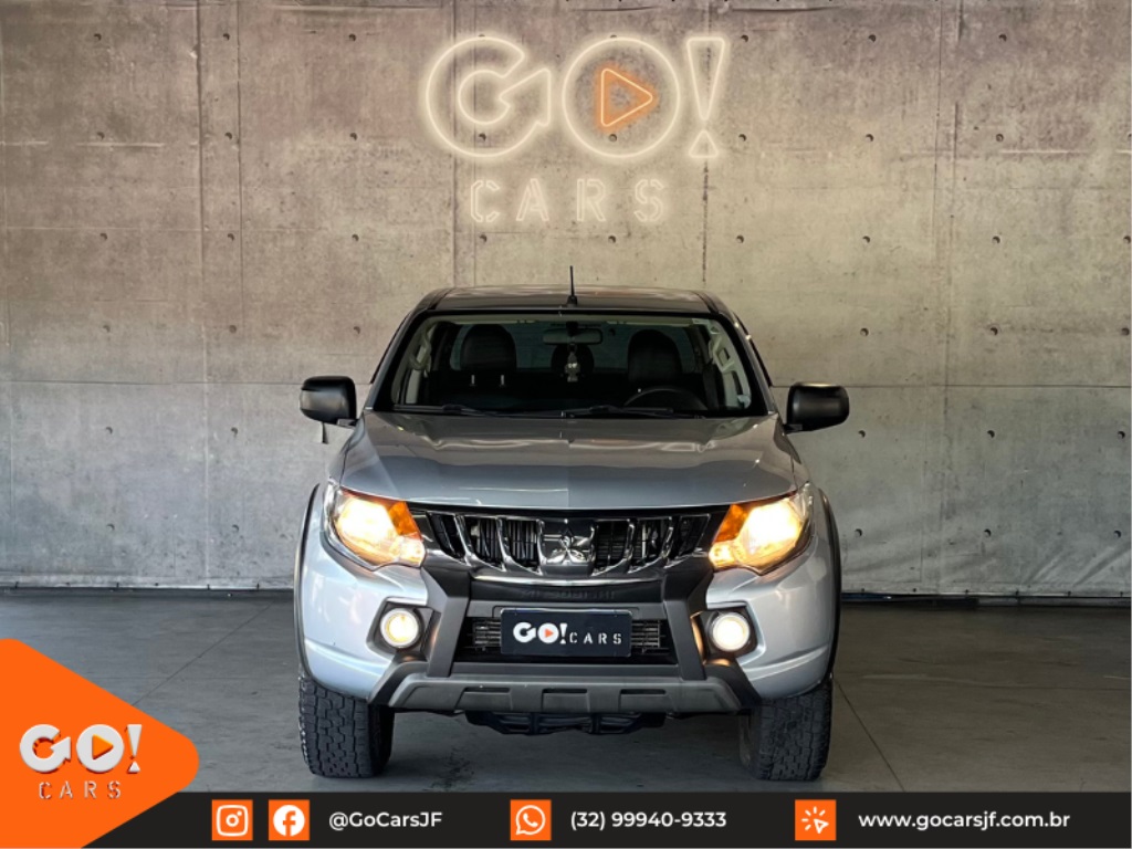 MITSUBISHI L200 TRITON 2.4 16V TURBO DIESEL OUTDOOR GLS CD 4X4 AUTOMÁTICO 2022