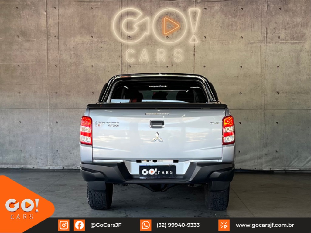 MITSUBISHI L200 TRITON 2.4 16V TURBO DIESEL OUTDOOR GLS CD 4X4 AUTOMÁTICO 2022