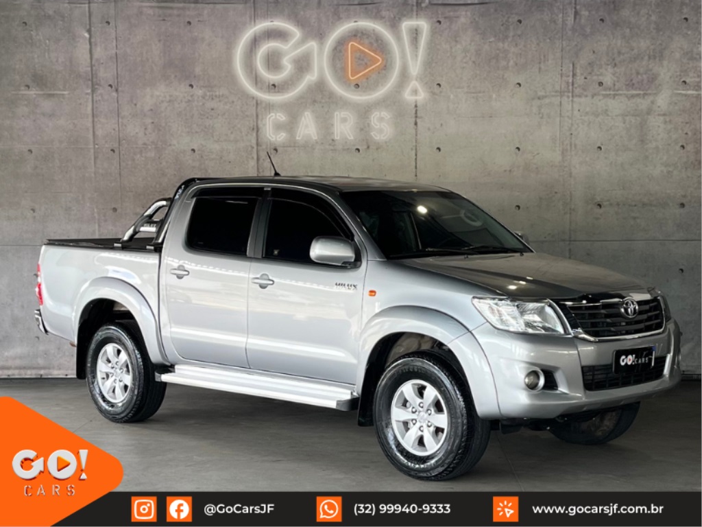 TOYOTA HILUX 2.7 SR 4X2 CD 16V FLEX 4P AUTOMÁTICO 2015