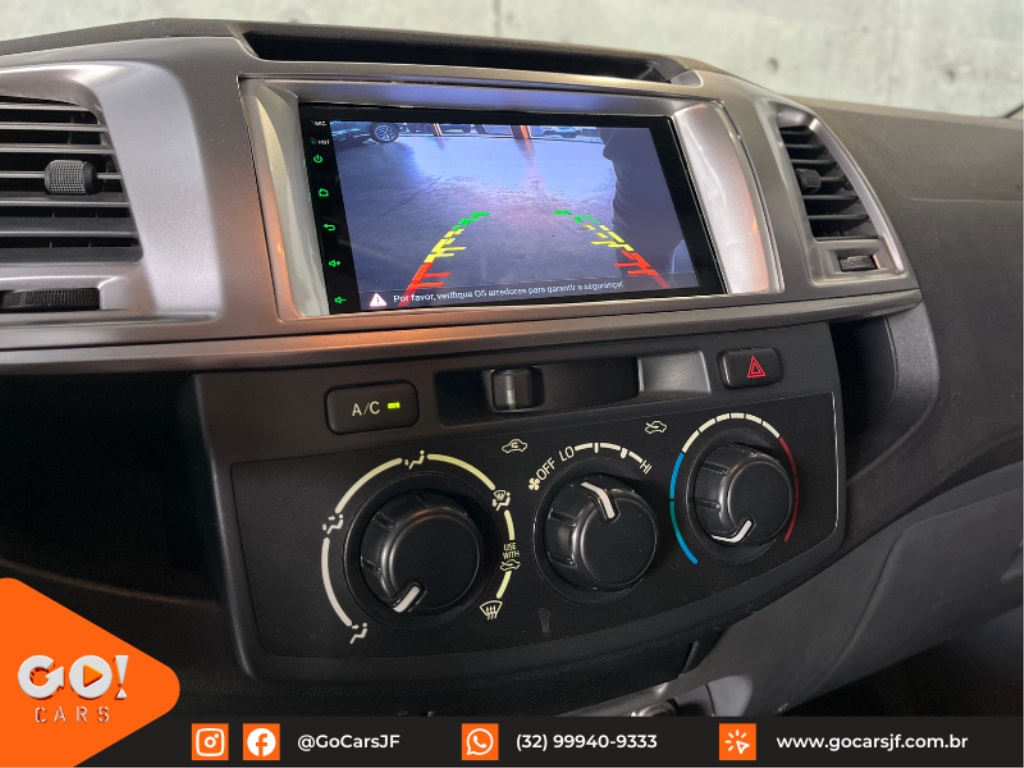 TOYOTA HILUX 2.7 SR 4X2 CD 16V FLEX 4P AUTOMÁTICO 2015