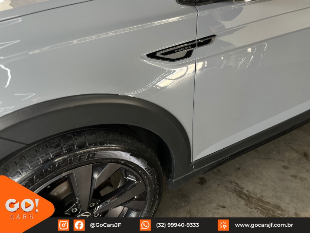 VOLKSWAGEN NIVUS 1.0 200 TSI TOTAL FLEX HIGHLINE AUTOMÁTICO 2024