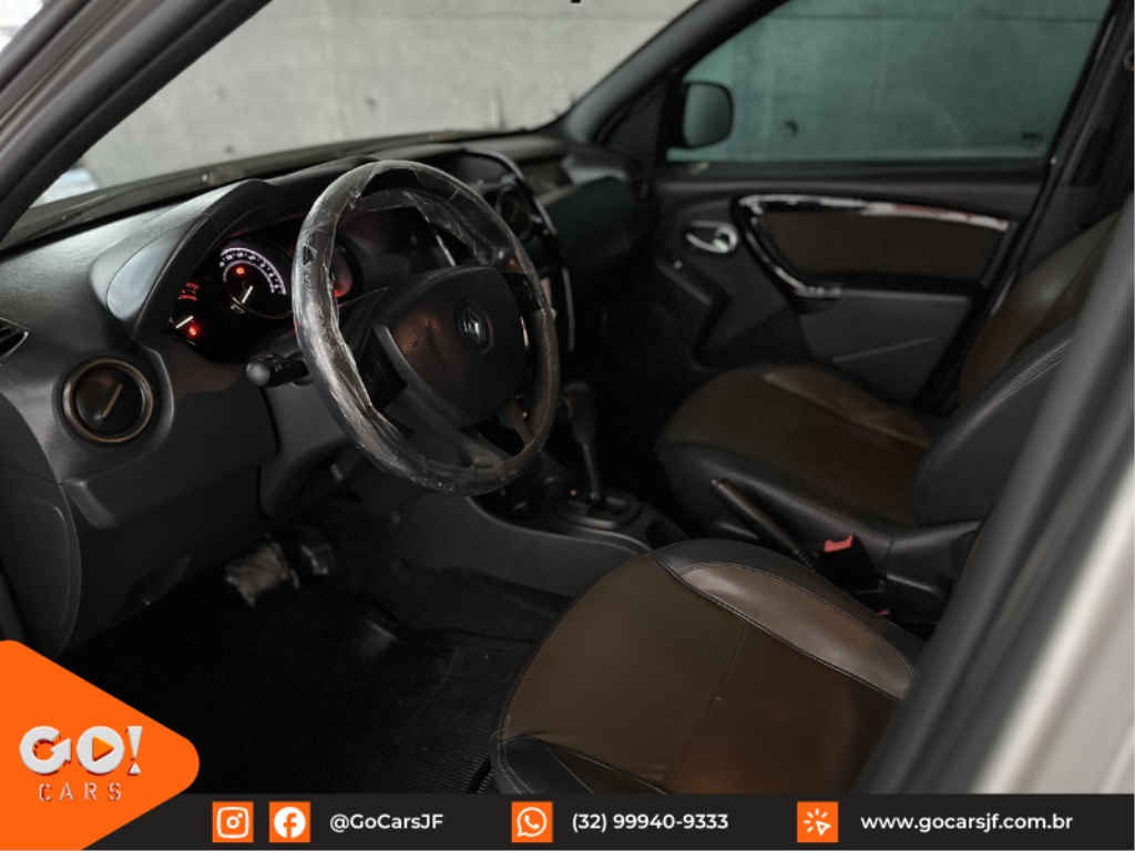 RENAULT DUSTER 2.0 DYNAMIQUE 4X2 16V FLEX 4P AUTOMÁTICO 2016